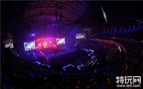 巴塞罗那的 巴塞罗那的