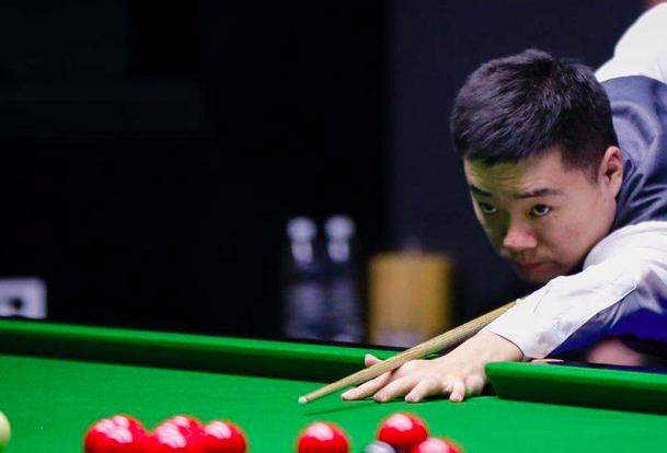 立更紧密的 立更紧密的