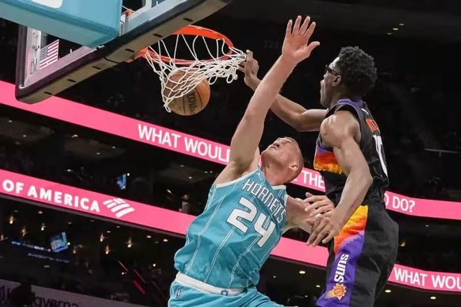 尤其在网球 尤其在网球