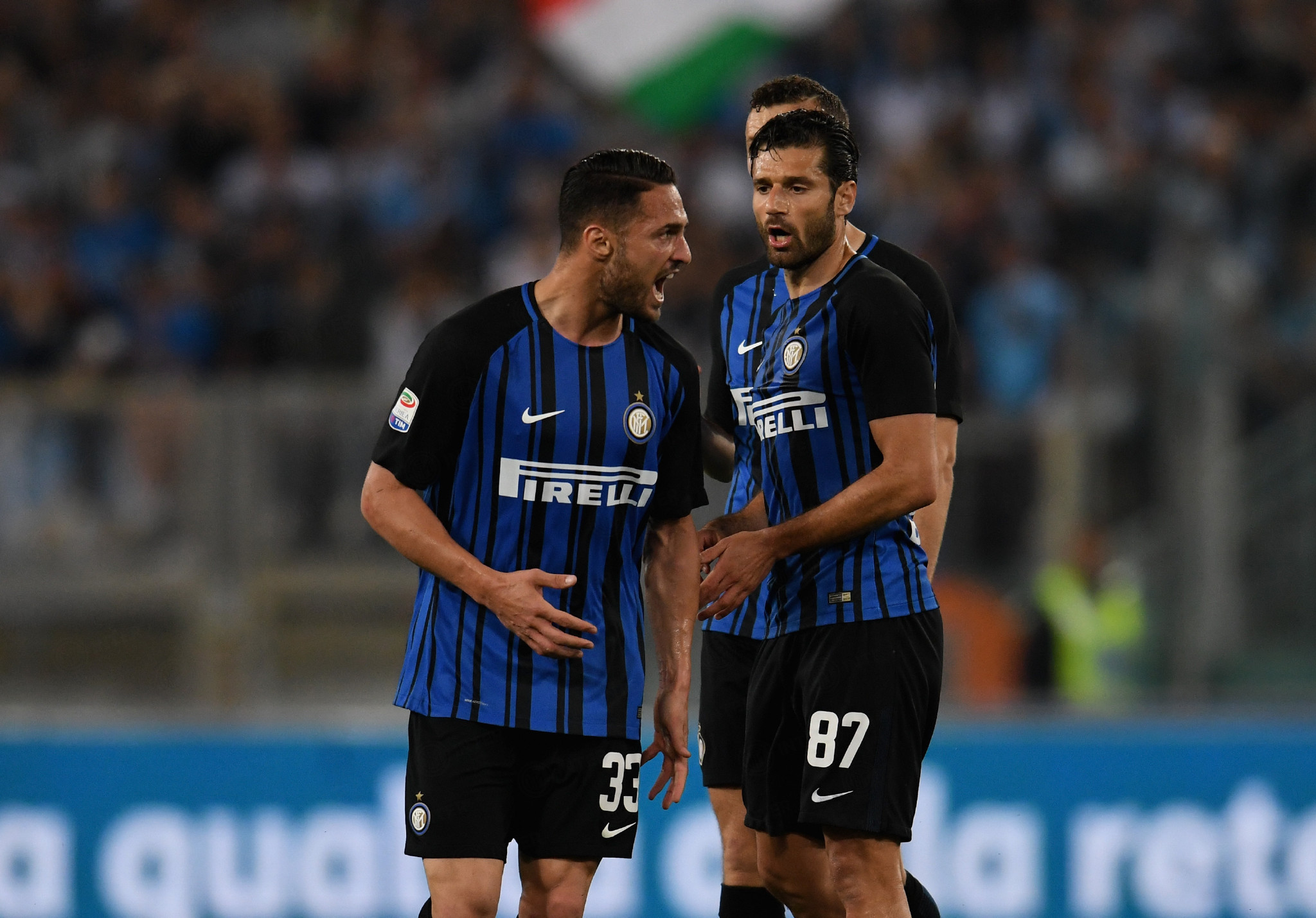 第三人跑位 第三人跑位