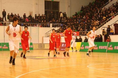 低平球横扫 低平球横扫